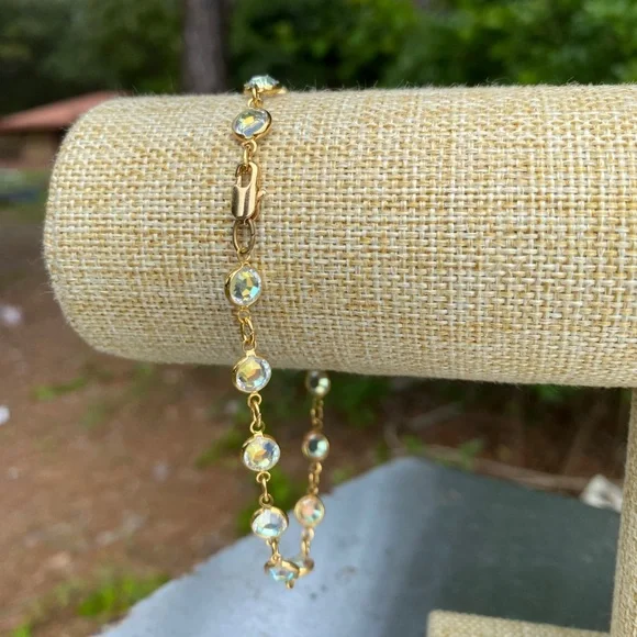 Gold and Crystal Dainty Bracelet - Picture 3 of 3